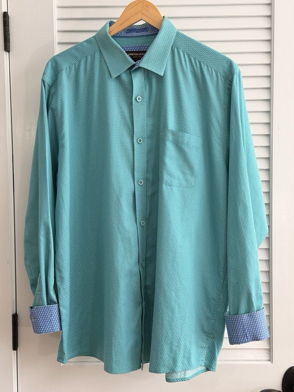 Johnston & Murphy Mens XL Button Down Shirt Green Blue Geometric 100% Cotton